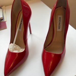 Steve Madden Pumps